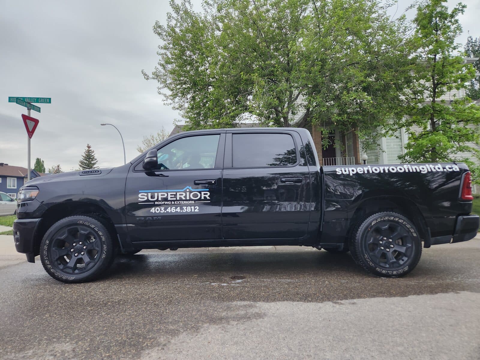 SunWash pickups fleet detailing in Calgary